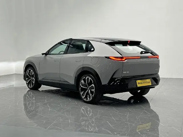 MAZDA EZ-60 2025