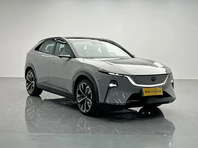 MAZDA EZ-60 2025