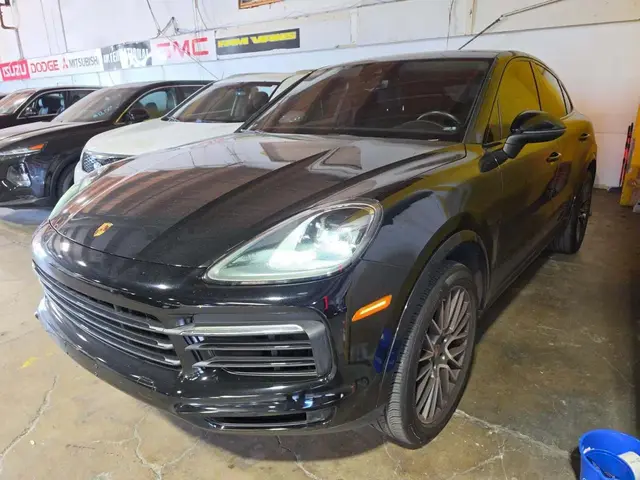 PORSCHE CAYENNE COUPE 2022