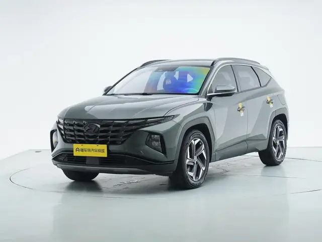 HYUNDAI TUCSON PREMIUM 2023