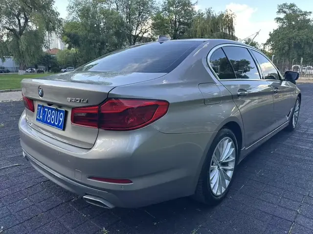 BMW 5 SERIES 2019