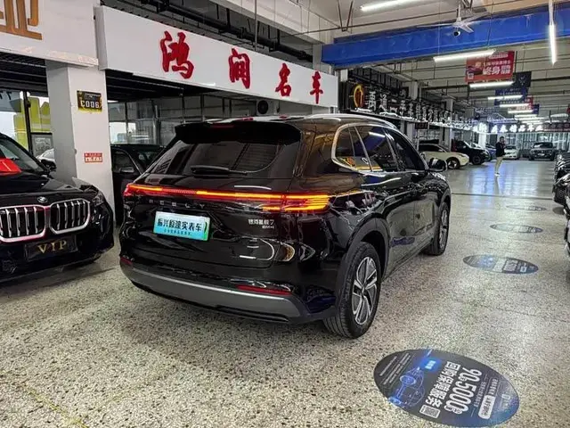 GEELY STARSHIP 7 2025