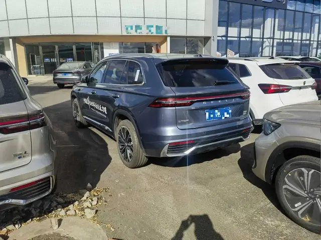 GEELY XINGYUE L 2025