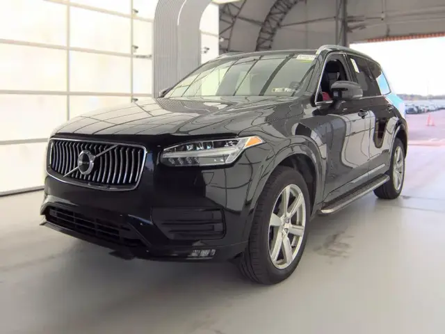 VOLVO XC90 T5 MOMENTUM 7-PASSENGER 2022