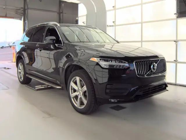 VOLVO XC90 T5 MOMENTUM 7-PASSENGER 2022