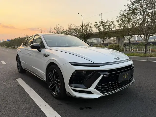 HYUNDAI SONATA 2025