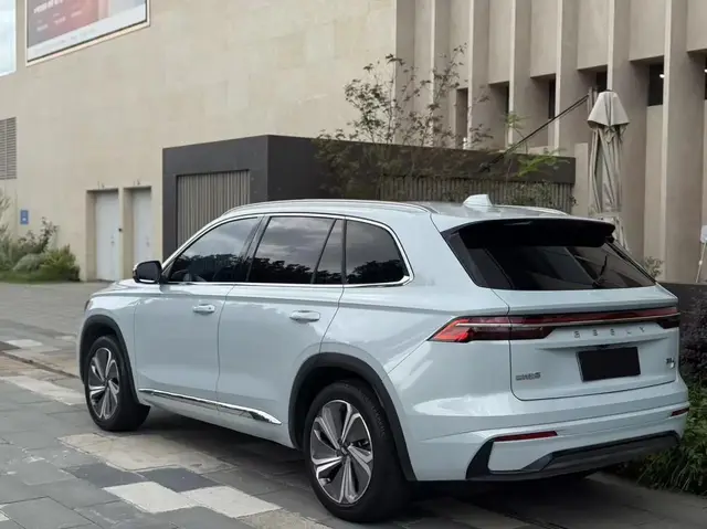 GEELY XINGYUE L 2022