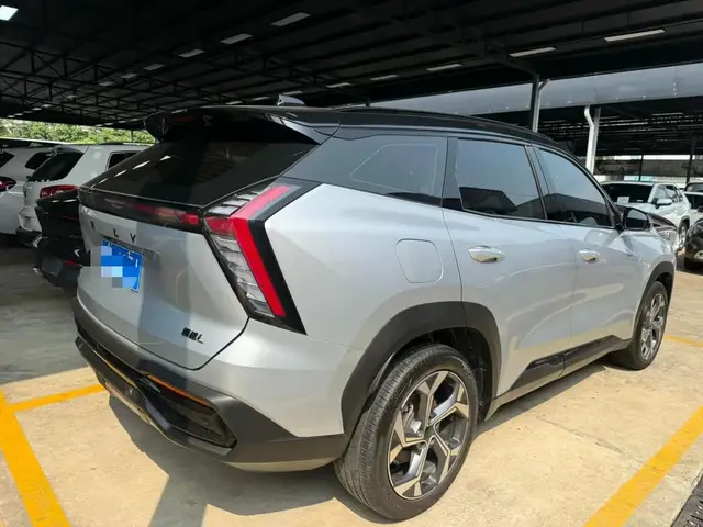 GEELY BOYUE L PREMIUM 2023