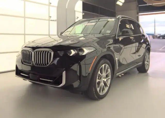 BMW X5 SPORTS ACTIVITY VEHICLE 2023