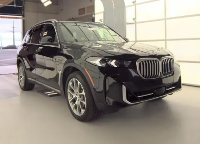 BMW X5 SPORTS ACTIVITY VEHICLE 2023