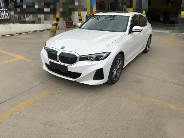 BMW I3 2023
