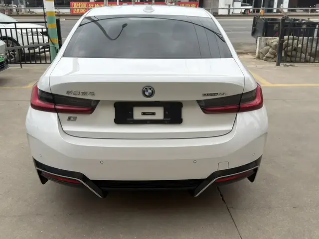 BMW I3 2023