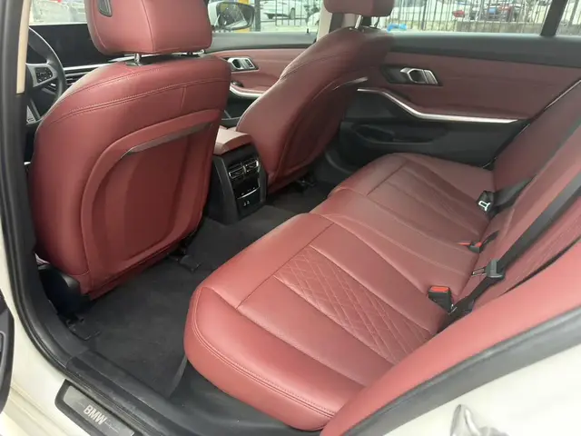 BMW I3 2023