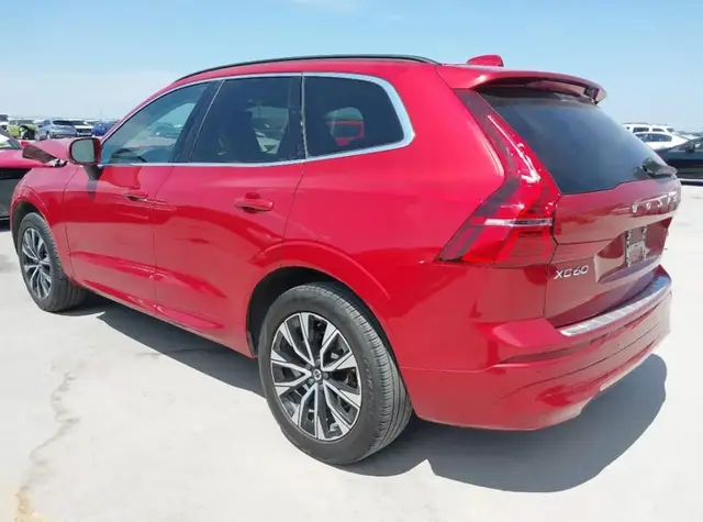 VOLVO XC60 B5 CORE 2023