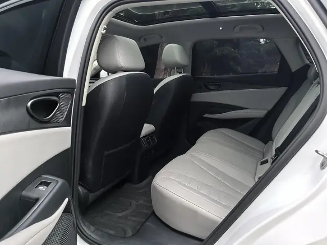 BYD SEAL 06DM TOURING EDITION 2025
