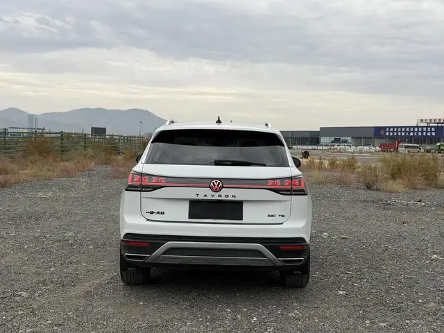 VOLKSWAGEN TAYRON 2024