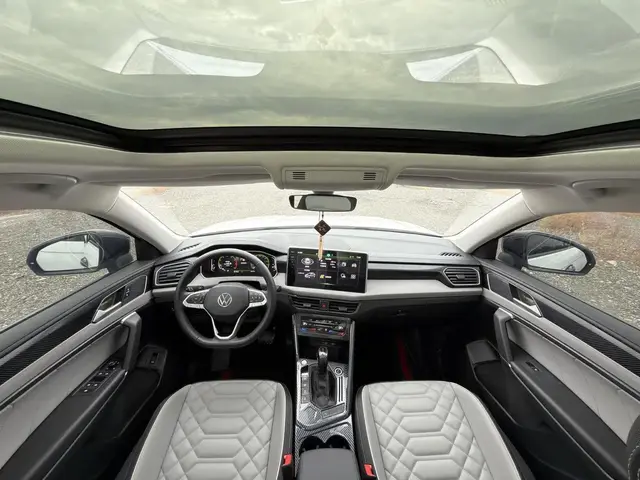 VOLKSWAGEN TAYRON 2024