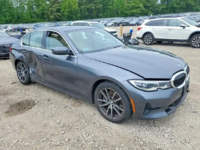 BMW 330XI 2019
