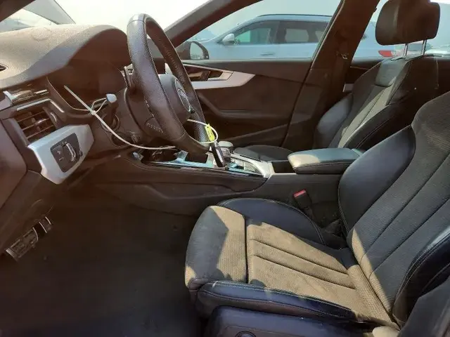 AUDI A4 PREMIUM PLUS 2020