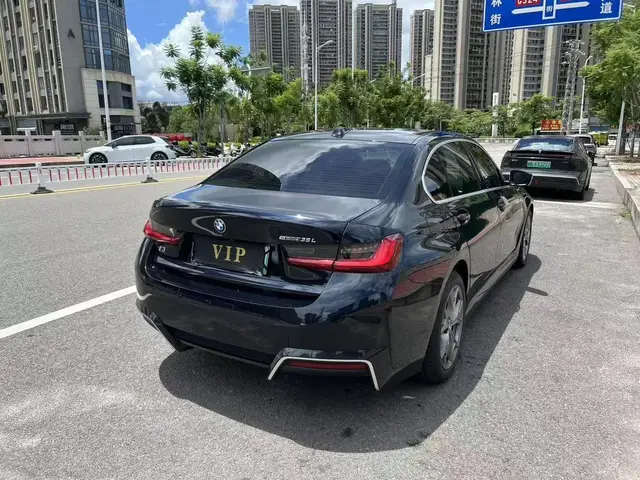 BMW I3 2022