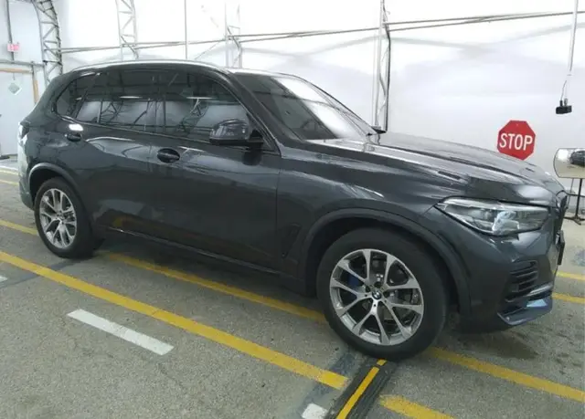 BMW X5 SPORTS ACTIVITY VEHICLE 2022