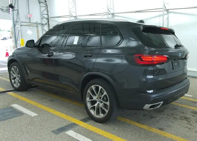 BMW X5 SPORTS ACTIVITY VEHICLE 2022
