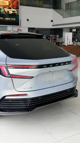 HONDA e:NP2 2024