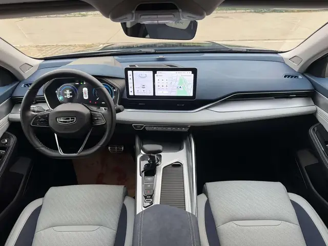 GEELY XINGRUI 2023