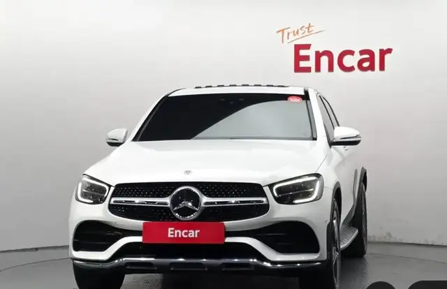 MERCEDES-BENZ GLC 220D 2020