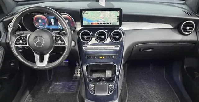 MERCEDES-BENZ GLC 220D 2020