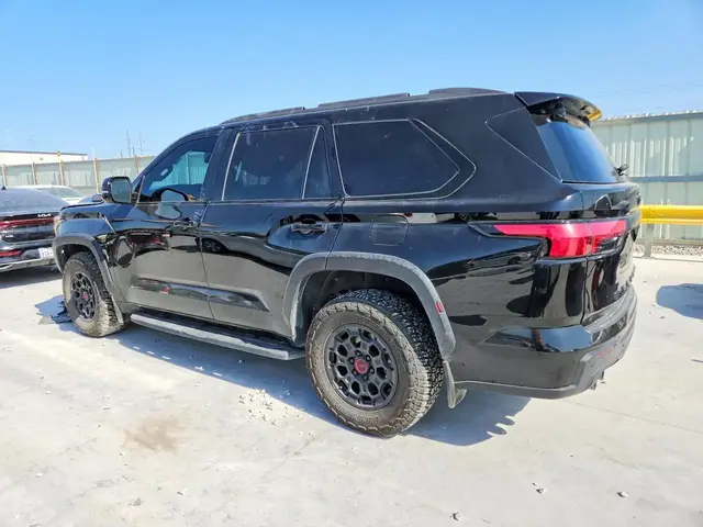 TOYOTA SEQUOIA TRD PRO 2023