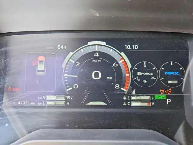 TOYOTA SEQUOIA TRD PRO 2023