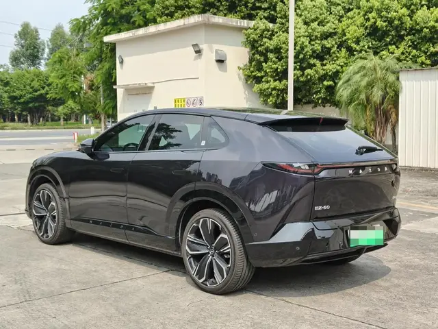 MAZDA EZ-60 МАКСИМАЛЬНАЯ 2027