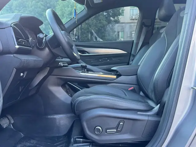 GEELY XINGYUE L 2024