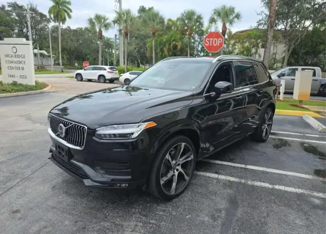 VOLVO XC90 B5 CORE 7-PASSENGER 2023