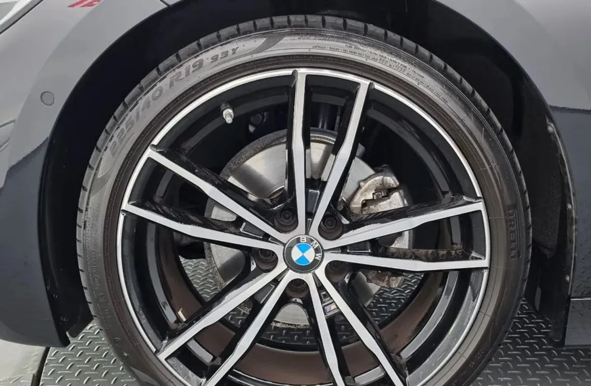 BMW 3 SERIES 2022