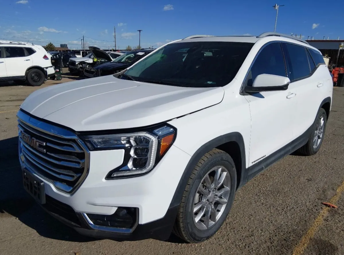 GMC TERRAIN SLT 2022