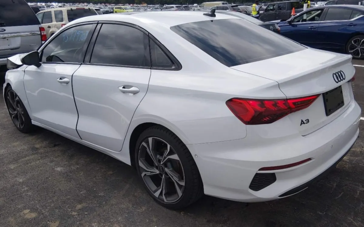 AUDI A3 PREMIUM PLUS 2023