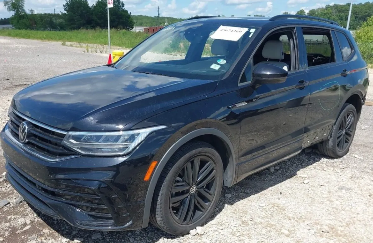 VOLKSWAGEN TIGUAN SE 2022