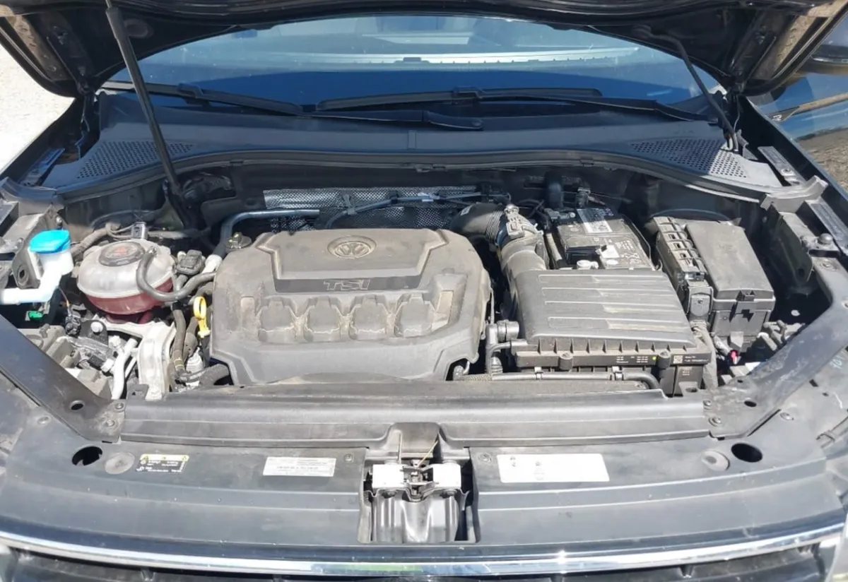 VOLKSWAGEN TIGUAN SE 2022