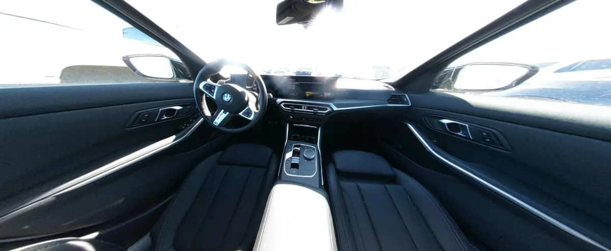 BMW 330I XDRIVE 2024