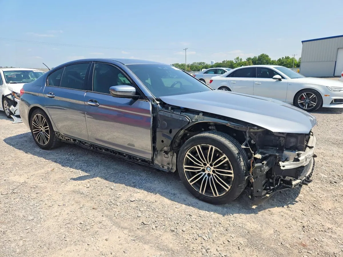 BMW 530 XI 2018