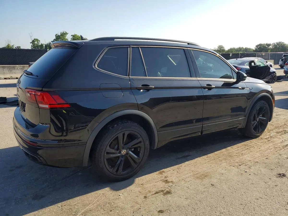 VOLKSWAGEN TIGUAN SE 2023