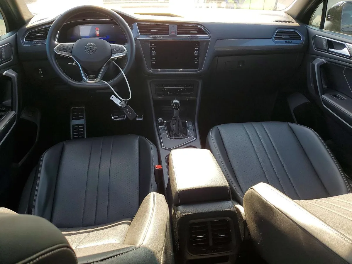 VOLKSWAGEN TIGUAN SE 2023