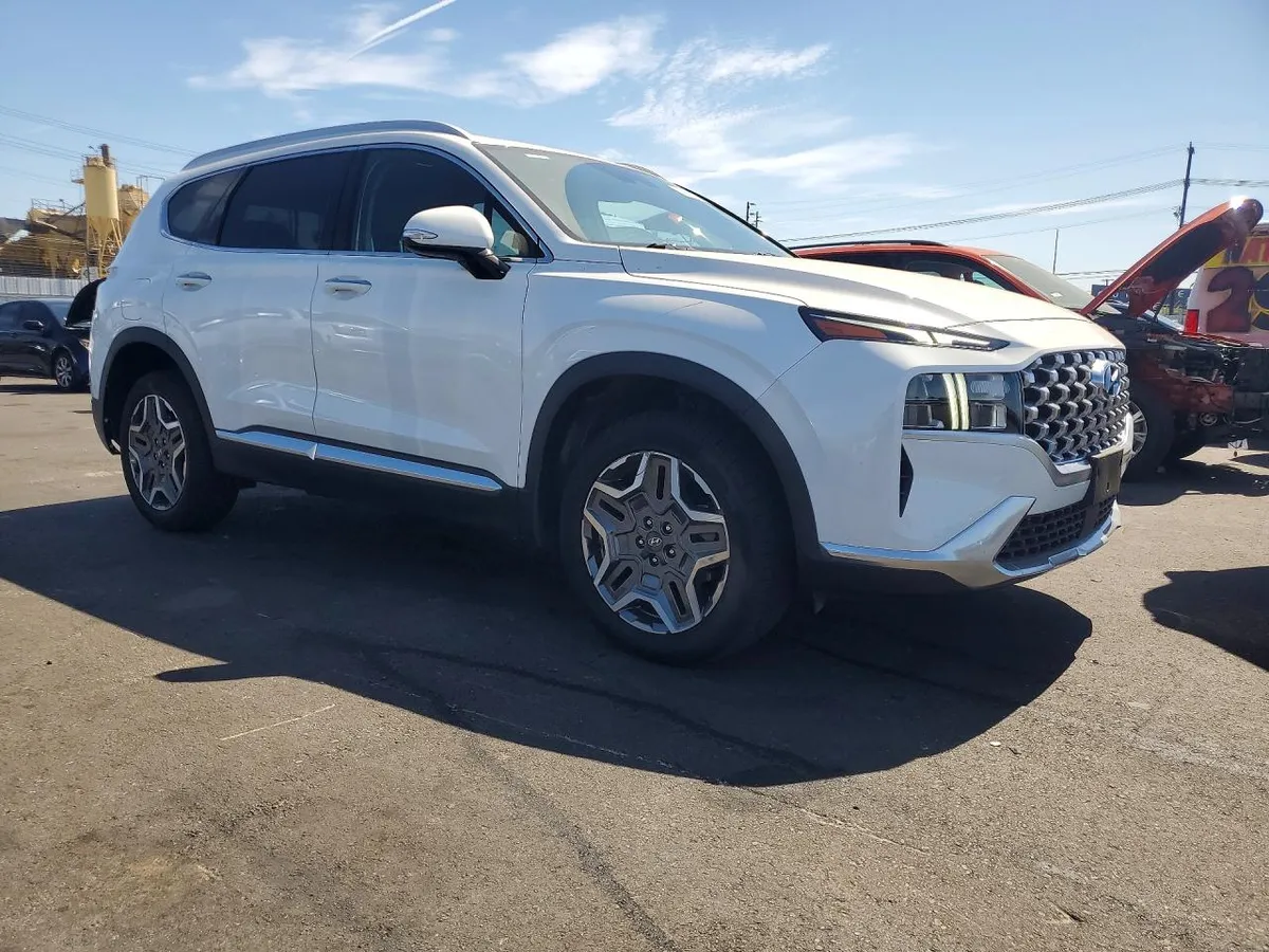 HYUNDAI SANTA FE SEL 2023