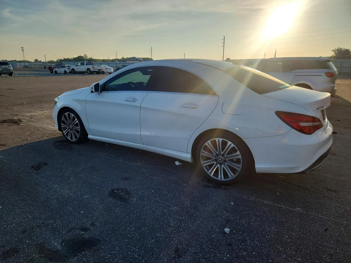 MERCEDES-BENZ CLA 250 4MATIC 2019