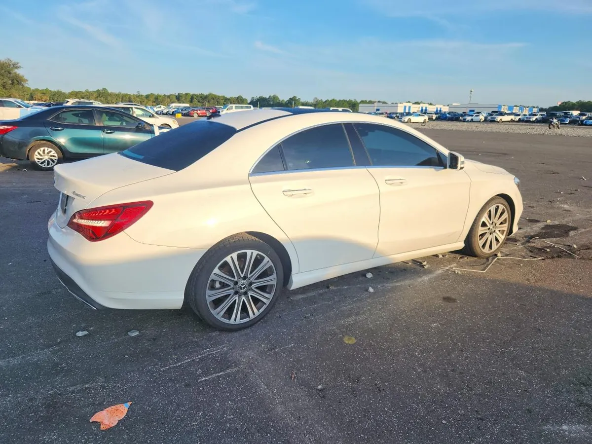 MERCEDES-BENZ CLA 250 4MATIC 2019