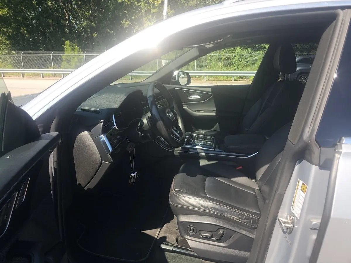 AUDI Q8 PREMIUM 2019