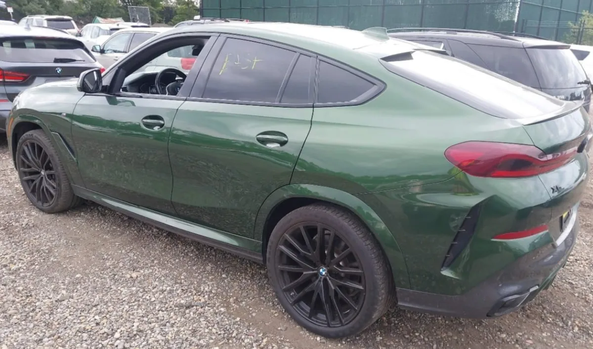 BMW X6 M50I 2021