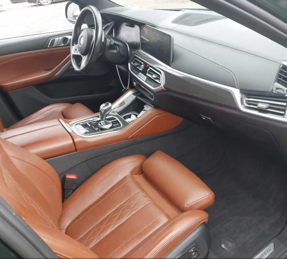 BMW X6 M50I 2021